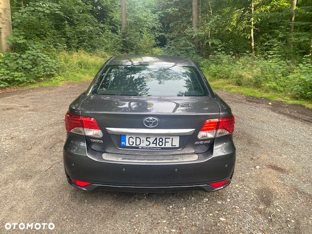 Toyota Avensis 1.8 Premium - 5
