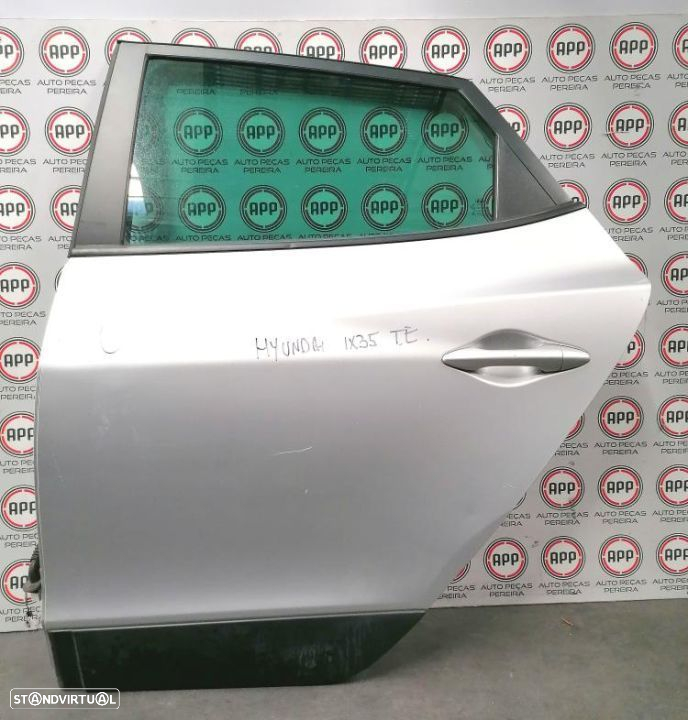 Portas traseiras esquerda e direita Hyundai IX 35 de 2014. - 2