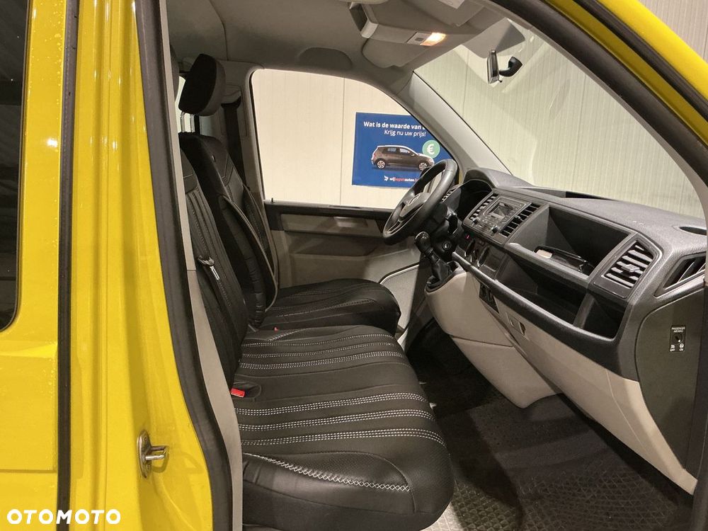 Volkswagen Caravelle 2.0 TDI L1 Trendline - 16