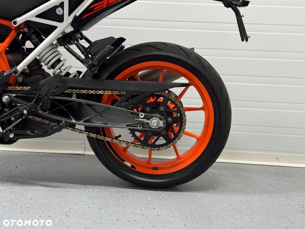 KTM Duke - 16