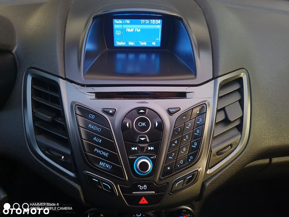 Ford Fiesta 1.25 SYNC Edition - 12