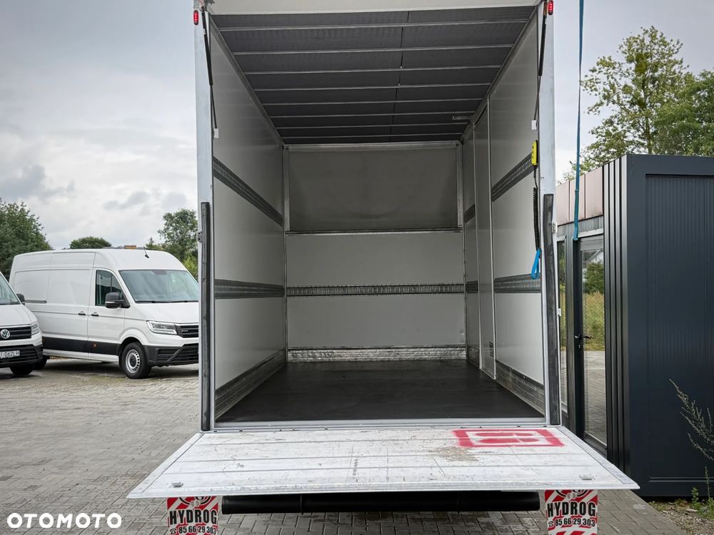 Iveco Daily 35C18 3.0 HPI 180KM / 2023 Rok Produkcji / Kontener 4,7m + Winda 750KG / Automat Hi-Matic / ZAREJESTROWANY W PL - 11