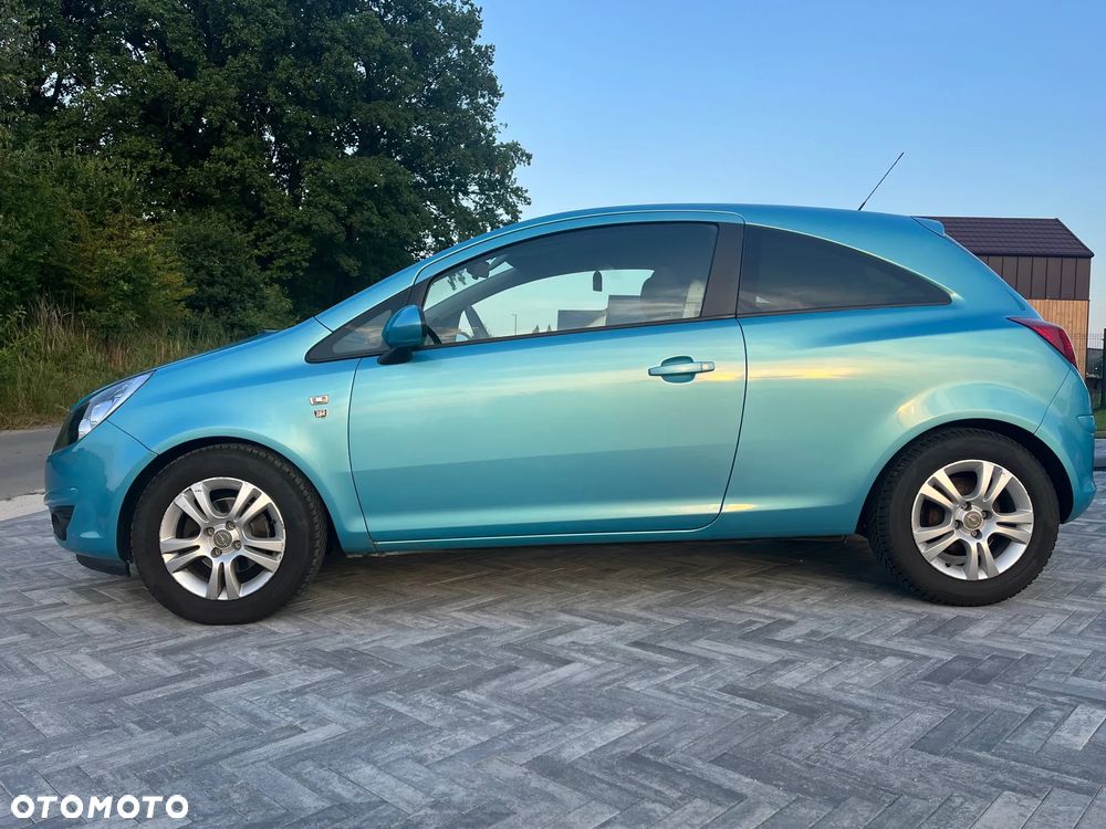 Opel Corsa 1.4 16V Edition 111 Jahre - 2