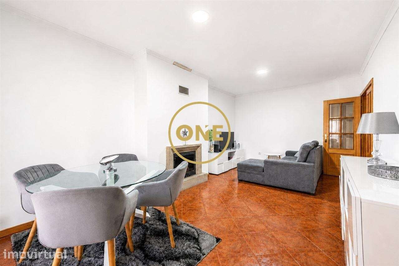 Moradia T3 em Cavalões com Terraço, Churrasqueira e Excelente Localiza - Grande imagem: 2/23