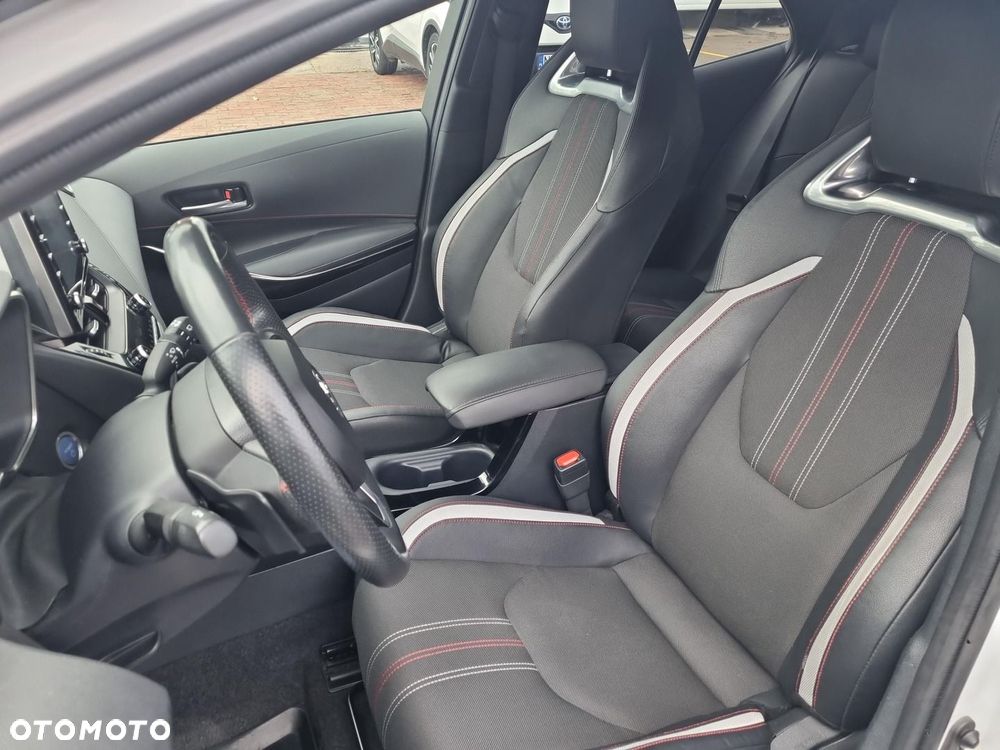 Toyota Corolla 2.0 Hybrid GR Sport - 14