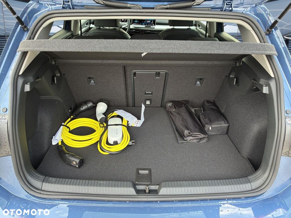 Volkswagen Golf - 29