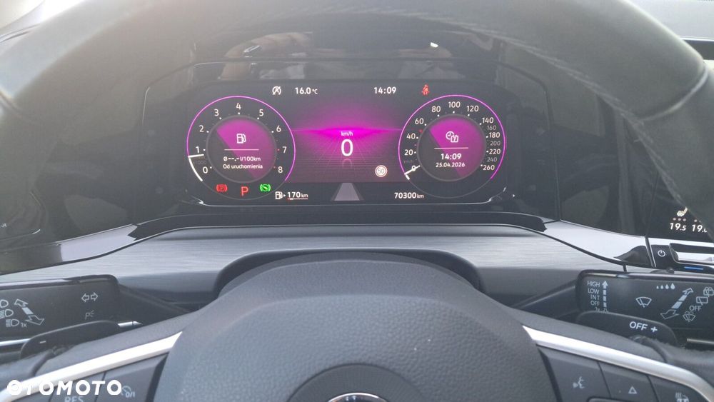 Volkswagen Golf 1.5 eTSI Style DSG - 10