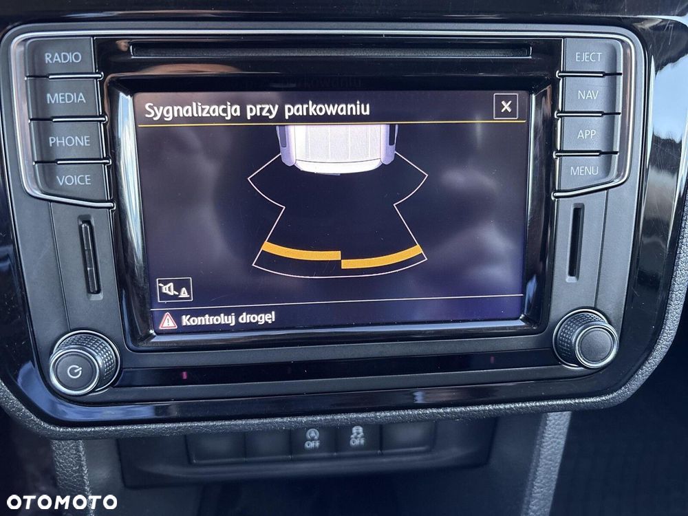 Volkswagen Caddy 2.0 TDI Highline DSG - 26