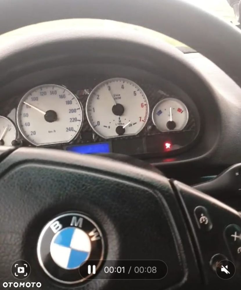 BMW Seria 3 325i - 14