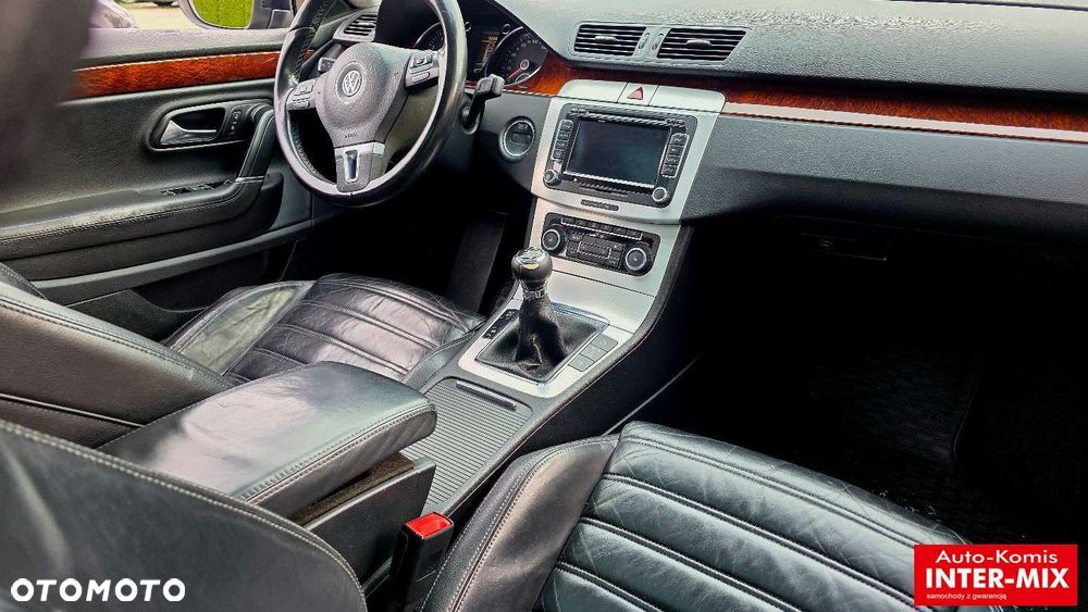 Volkswagen Passat CC - 37