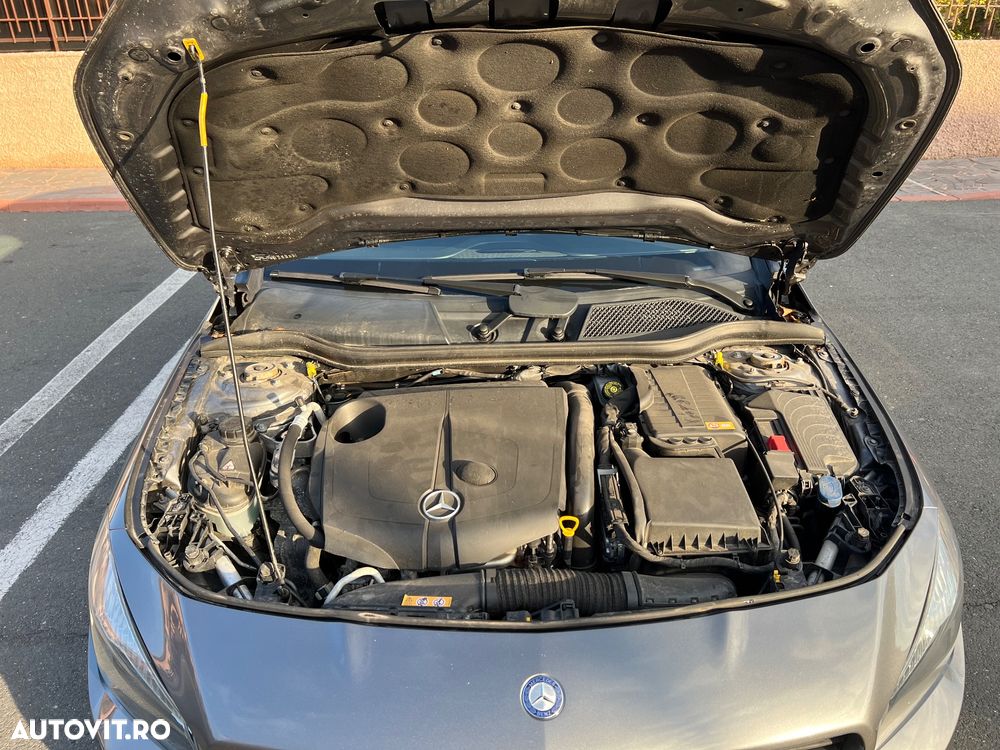 Mercedes-Benz CLA 220 - 10