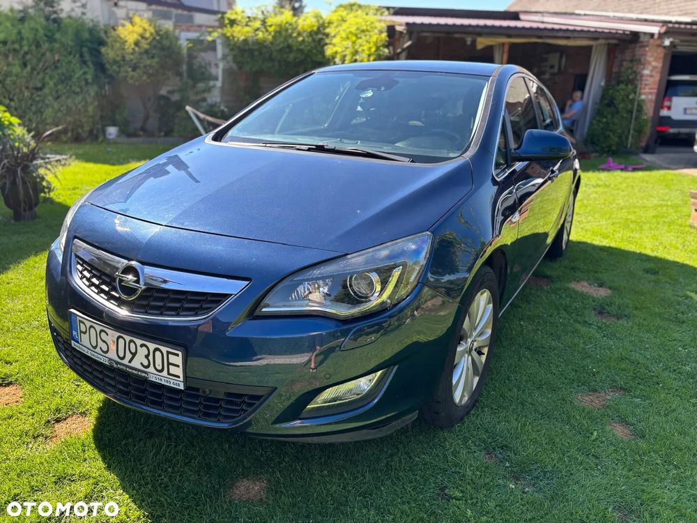 Opel Astra 1.4 T Cosmo EU6 - 3