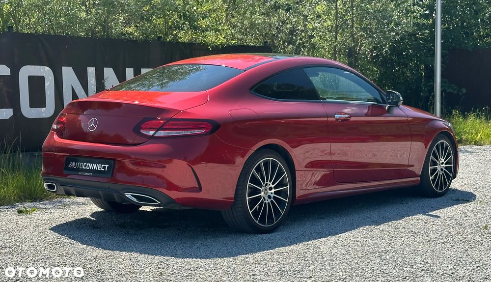 Mercedes-Benz Klasa C 300 d 9G-TRONIC - 5