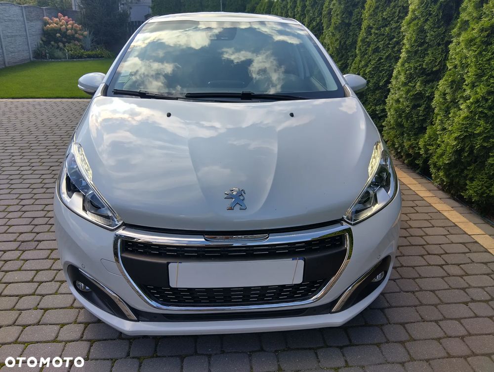 Peugeot 208 PureTech 82 Start & Stop Tech Edition - 8
