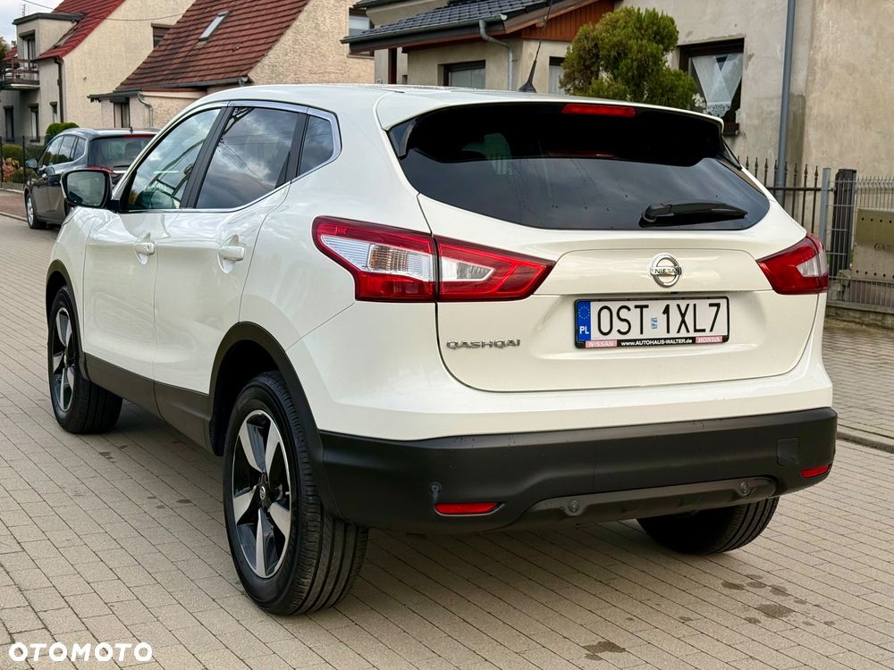 Nissan Qashqai - 12