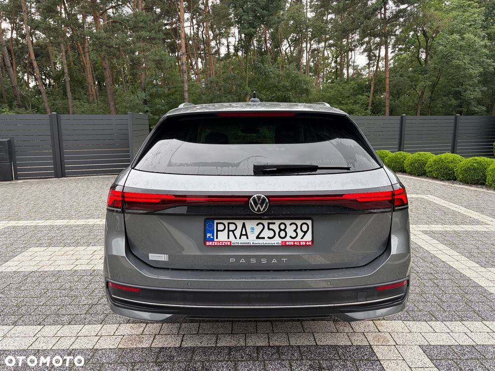Volkswagen Passat 2.0 TDI SCR DSG Business - 5