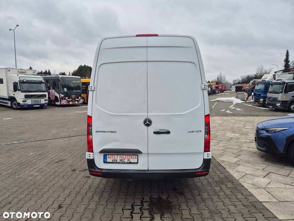 Mercedes-Benz Sprinter Maxi Long - FURGON / BLASZAK / IZOTERMA / OCIEPLONY / OGRZEWANIE NA PAKĘ / SERWISOWANY W ASO / NOWA SKRZYNIA BIEGÓW / ORYG. PRZEBIEG / BRAK RDZY - 8