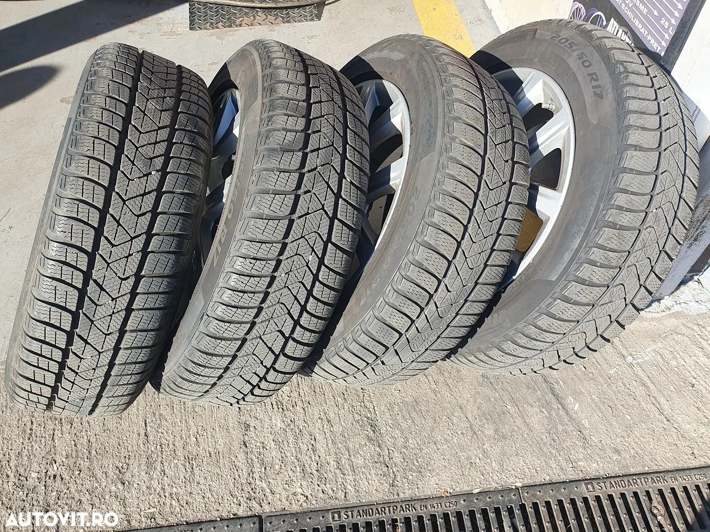 BMW X1 xDrive20d AT - 23