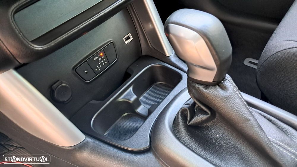 Citroën C3 Aircross 1.2 PureTech Shine Pack EAT6 — fotografia 19