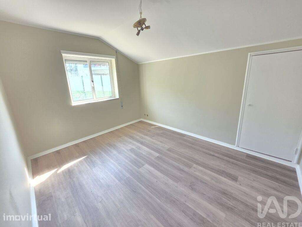 Apartamento T2 em Gondarém de 109,85 m2 - Grande imagem: 2/17