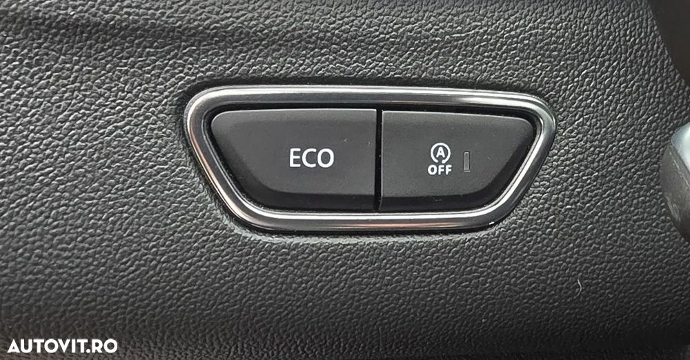 Renault Kadjar TCe 140 GPF BOSE EDITION - 25