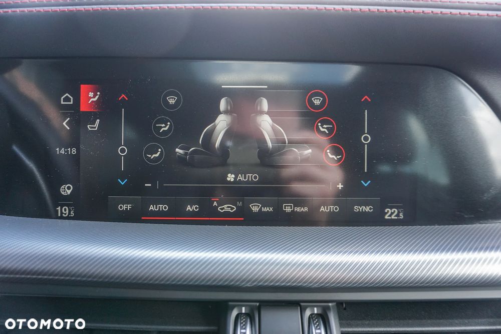 Alfa Romeo Stelvio 2.0 Turbo Competizione Q4 - 20