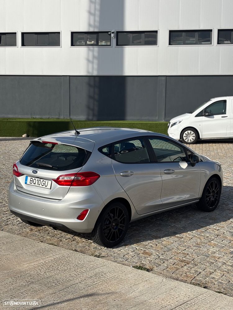 Ford Fiesta - 5