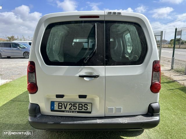 Citroën BERLINGO 3 LUGARES 100 CV - 6