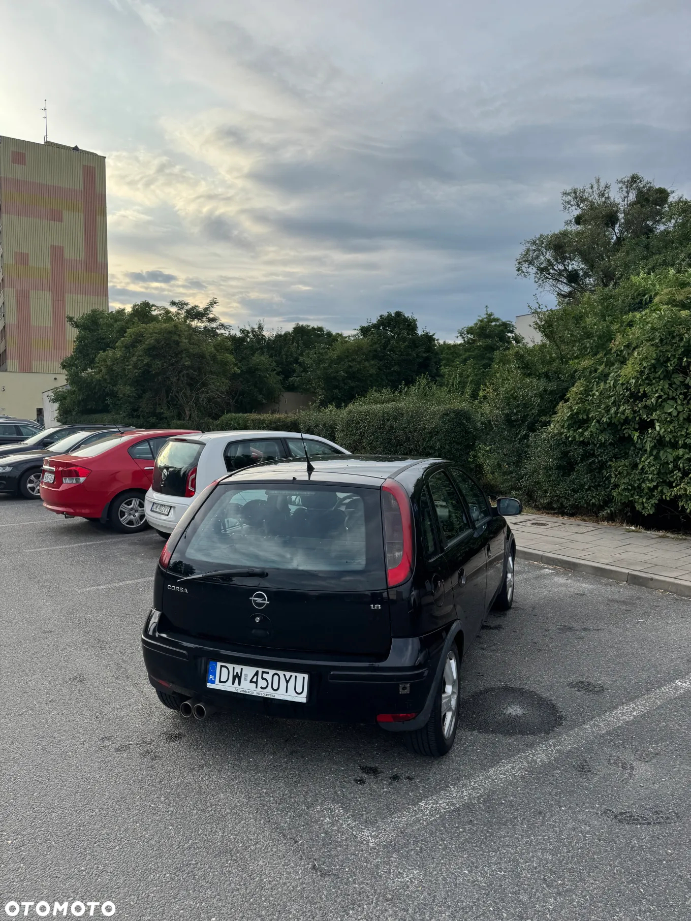 Opel Corsa 1.8 16V Enjoy - 8