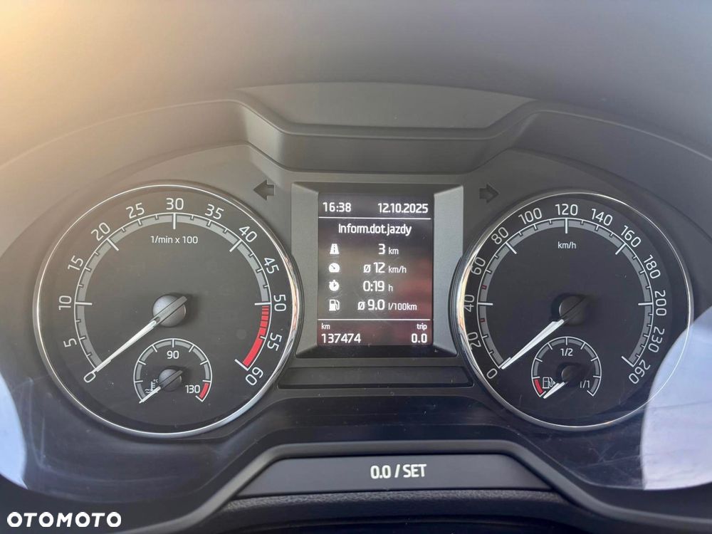 Skoda Octavia 1.6 TDI Ambition - 6