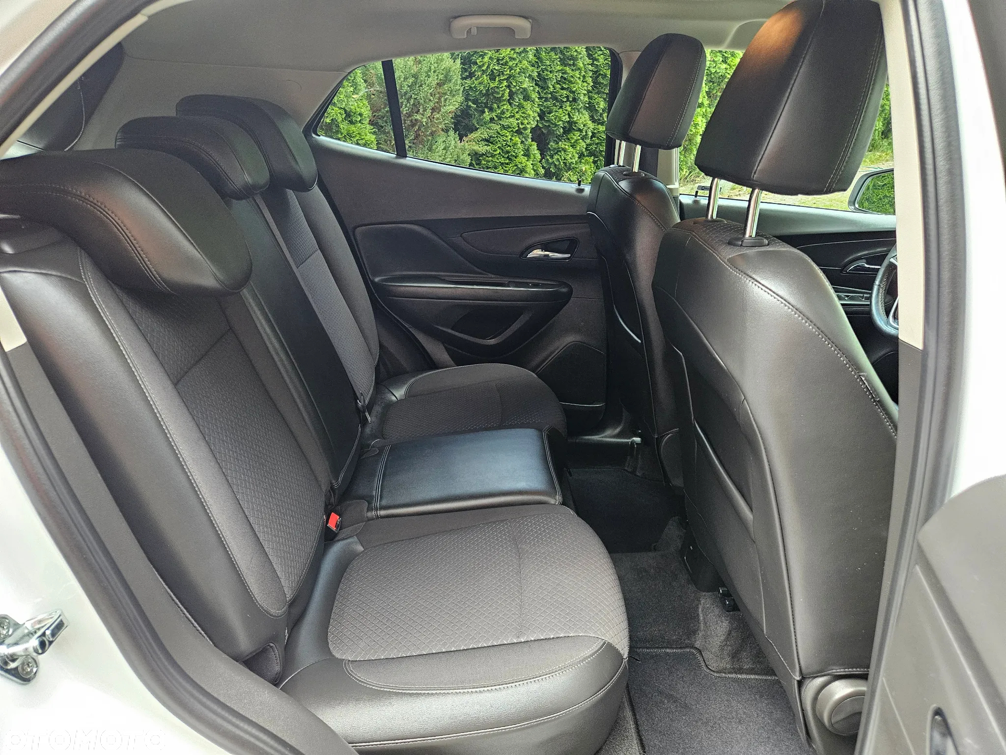 Opel Mokka X 1.4 T Elite S&S - 24