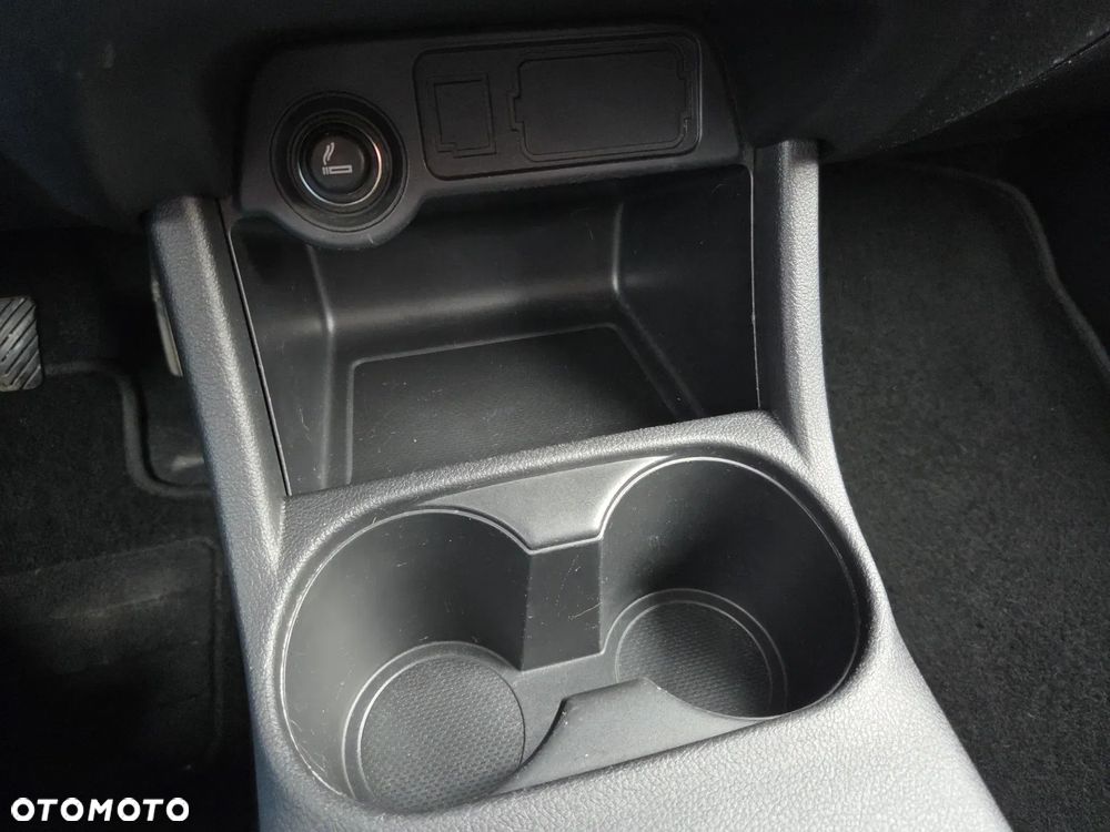 Mitsubishi Outlander 2.0 City Style 2WD - 29