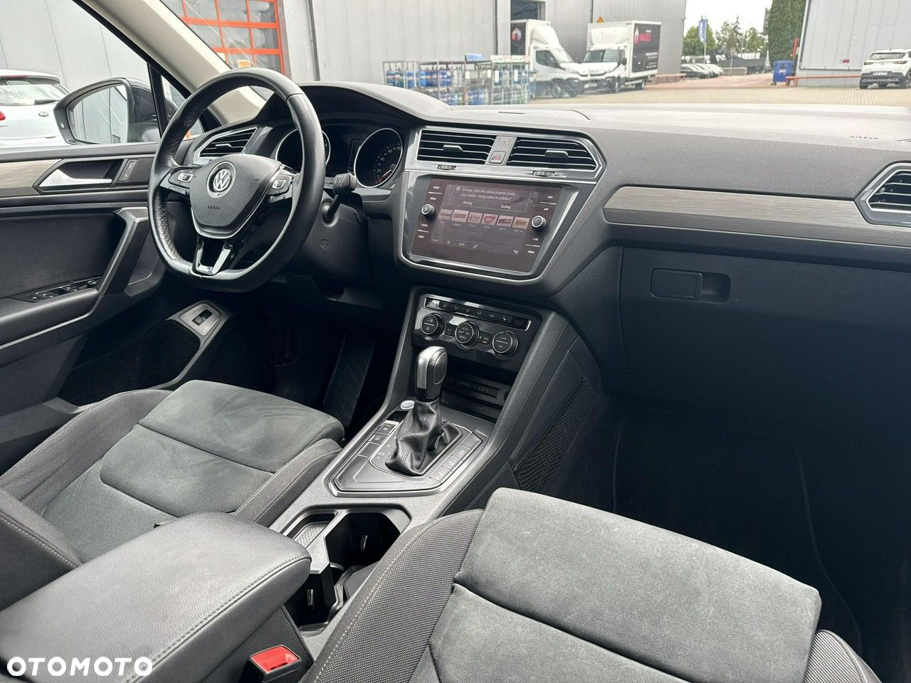 Volkswagen Tiguan Allspace - 21