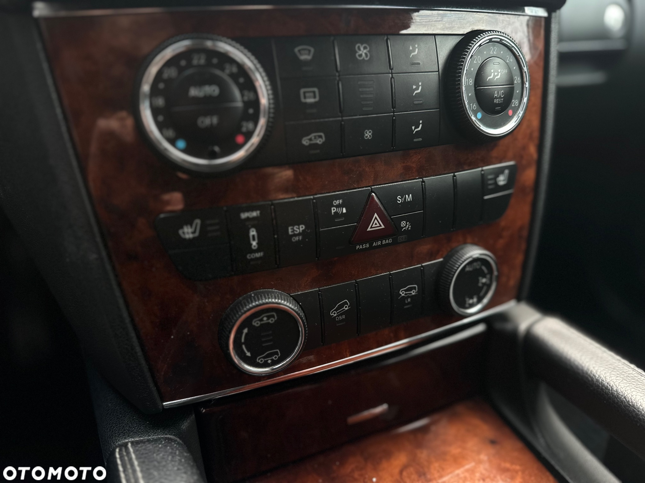 Mercedes-Benz GL - 9