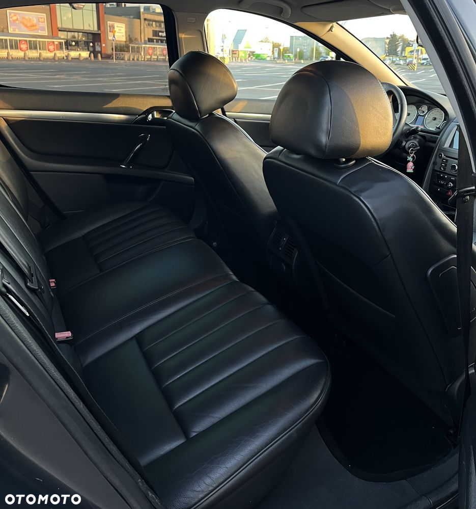 Peugeot 407 1.6 HDi Presence - 18