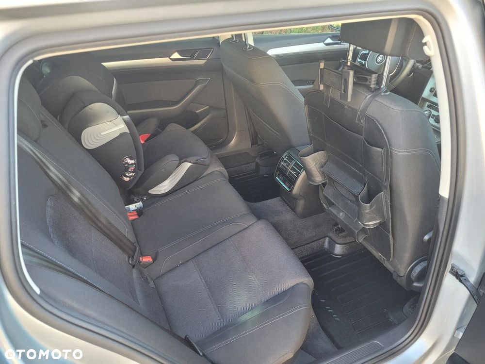 Volkswagen Passat 2.0 TDI BMT Comfortline DSG - 22