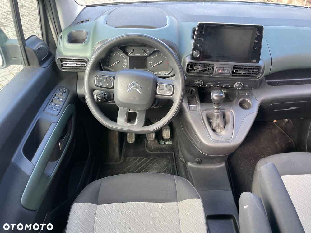 Citroën Berlingo Multispace PureTech 110 SELECTION - 8