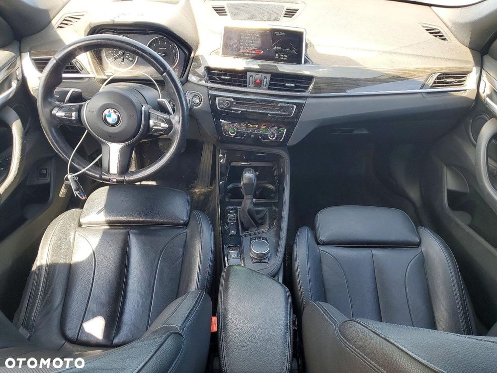 BMW X1 xDrive25i M Sport - 8