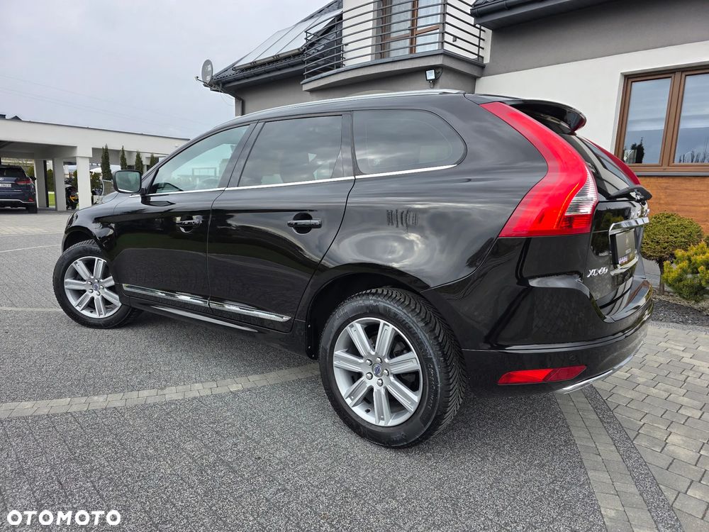 Volvo XC 60 D4 Geartronic Summum - 12