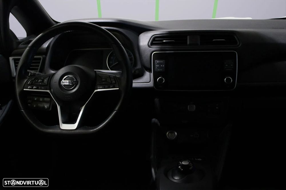 Nissan Leaf - 9