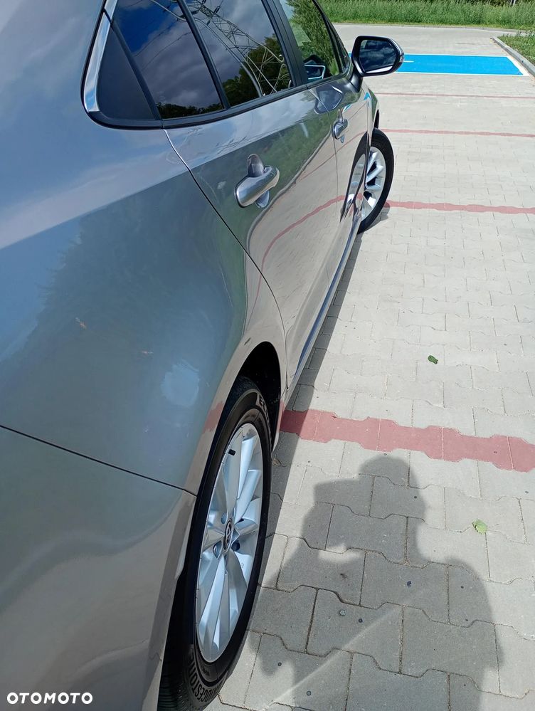 Toyota Corolla 1.6 Comfort - 27