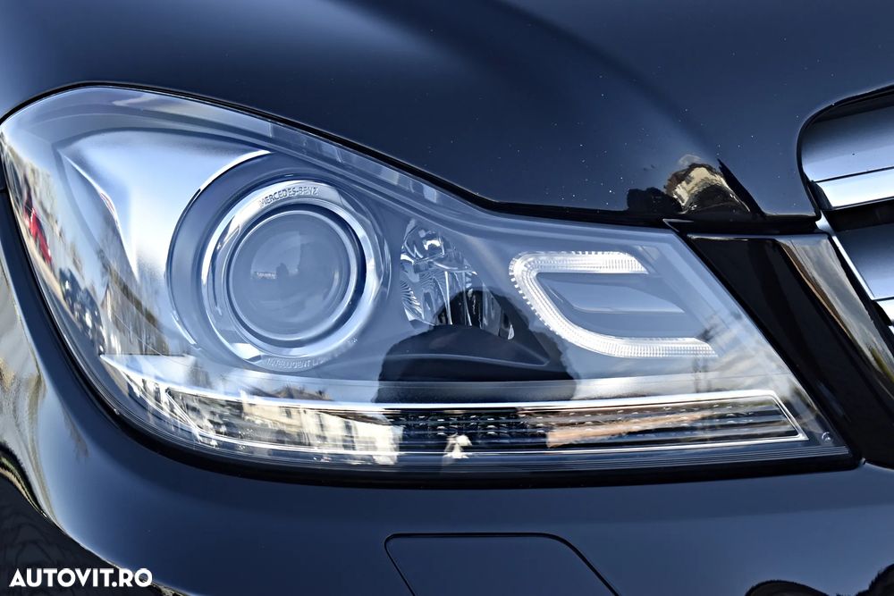 Mercedes-Benz C 180 CDI DPF (BlueEFFICIENCY) 7G-TRONIC Avantgarde - 25