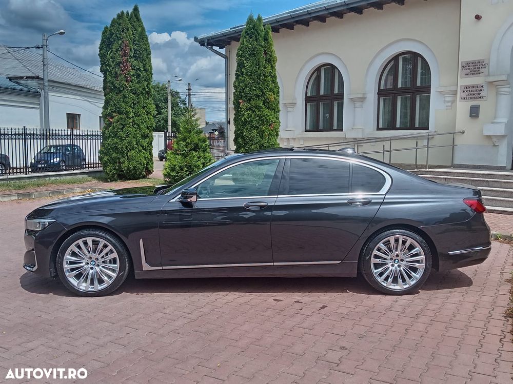BMW Seria 7 730d xDrive - 13