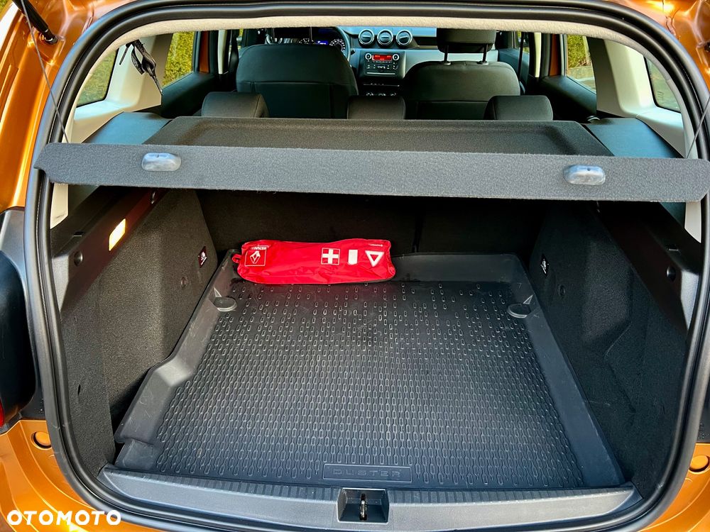 Dacia Duster 1.6 SCe Laureate S&S - 15