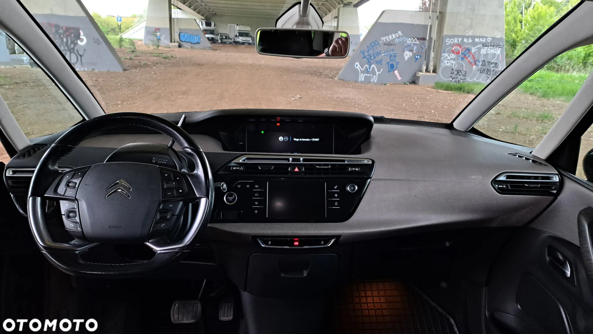 Citroën C4 Picasso - 14