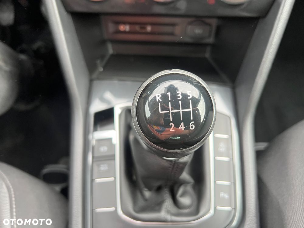 Volkswagen Tiguan - 35