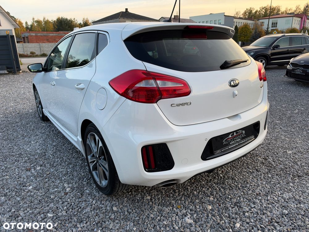 Kia Ceed 1.6 CRDi GT Line - 5