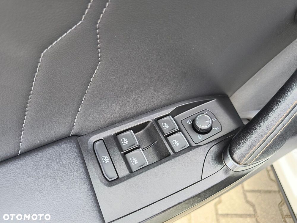 Cupra Formentor 1.4 e-Hybrid DSG - 13