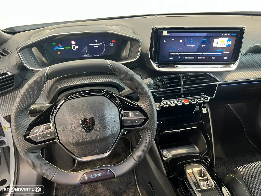 Peugeot e-2008 54 kWh GT - 15