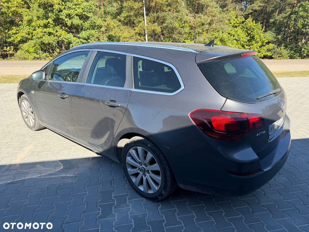 Opel Astra - 4